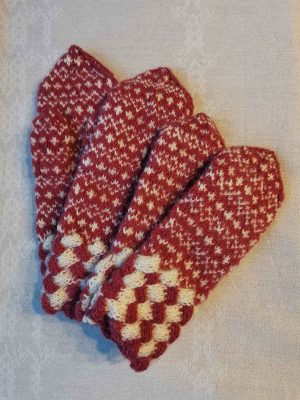 Luumäen lapaset, vadelmanpunainen, lapset