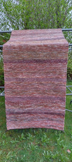 PUNARINTA-matto, tilauksesta