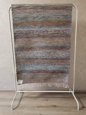 METSÄMARJAT-matto, tilauksesta