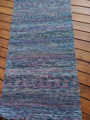 Pensasmustikka-matto, valmiina varastossa, koko 83cm x 290cm